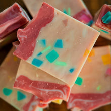 Load image into Gallery viewer, Hibiscus and Honey